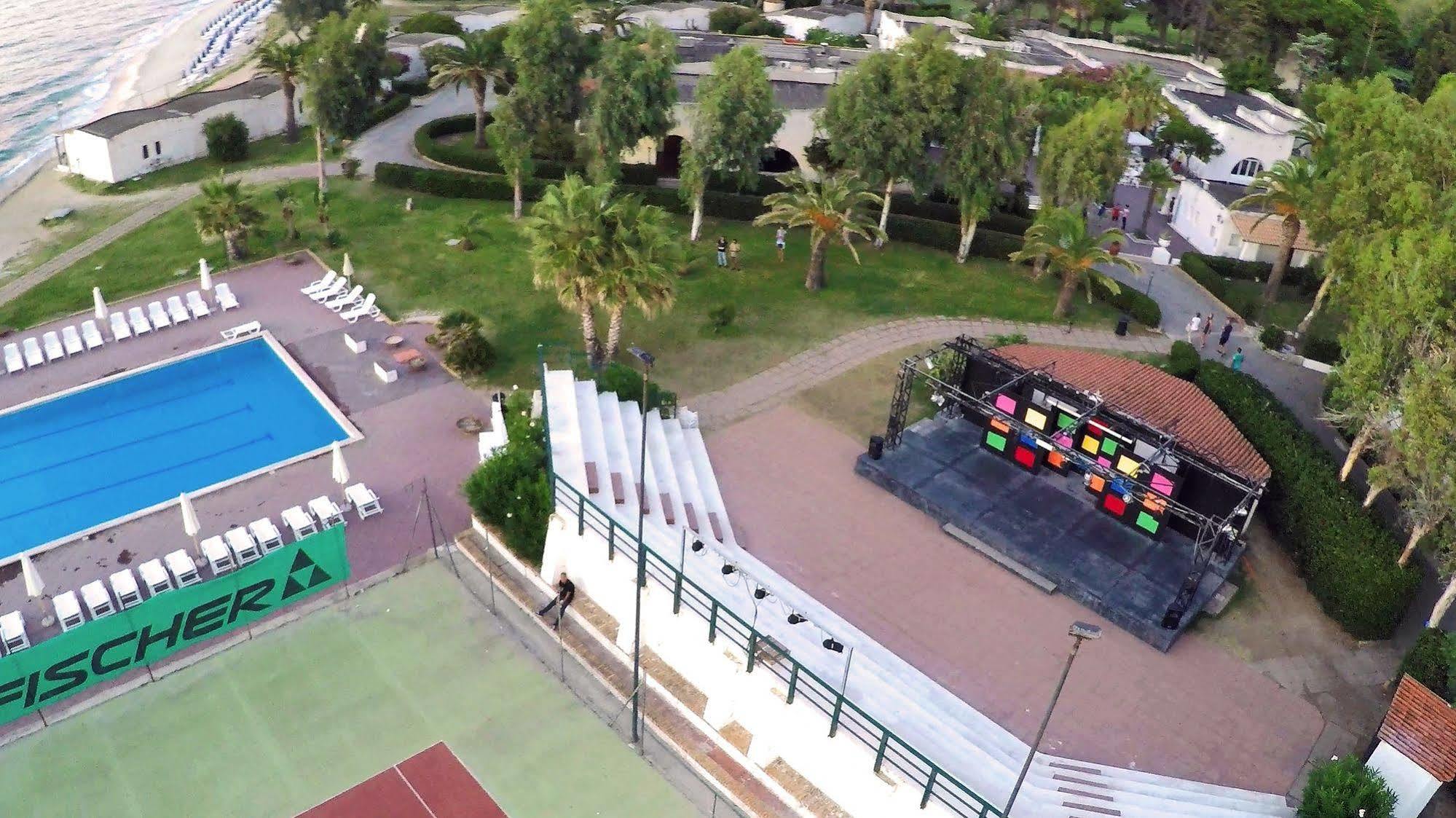 Villaggio Sabbie Bianche ザンブローネ エクステリア 写真