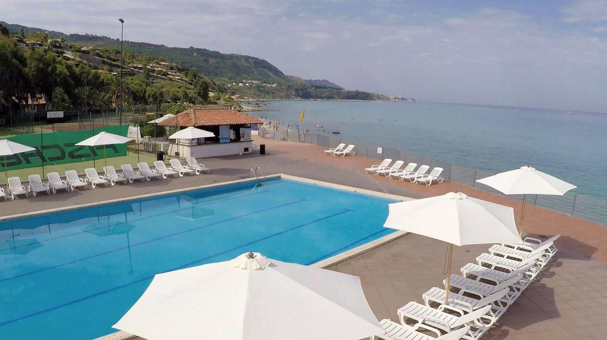Villaggio Sabbie Bianche ザンブローネ エクステリア 写真